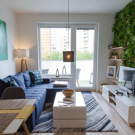 Spacy Modern Near Hockey Stadium Bratysława