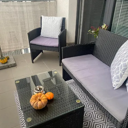 Daire Spacy Modern Near Hockey Stadium Bratislava