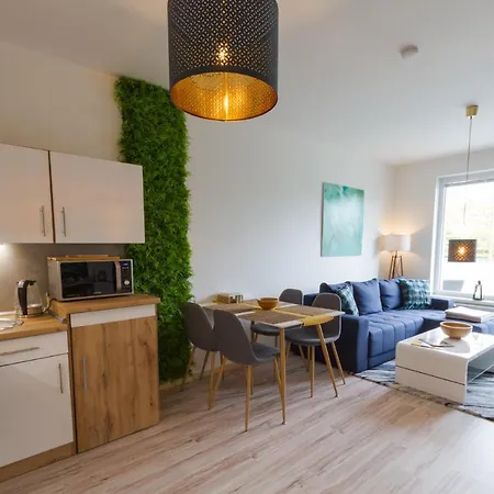 Spacy Modern Near Hockey Stadium *